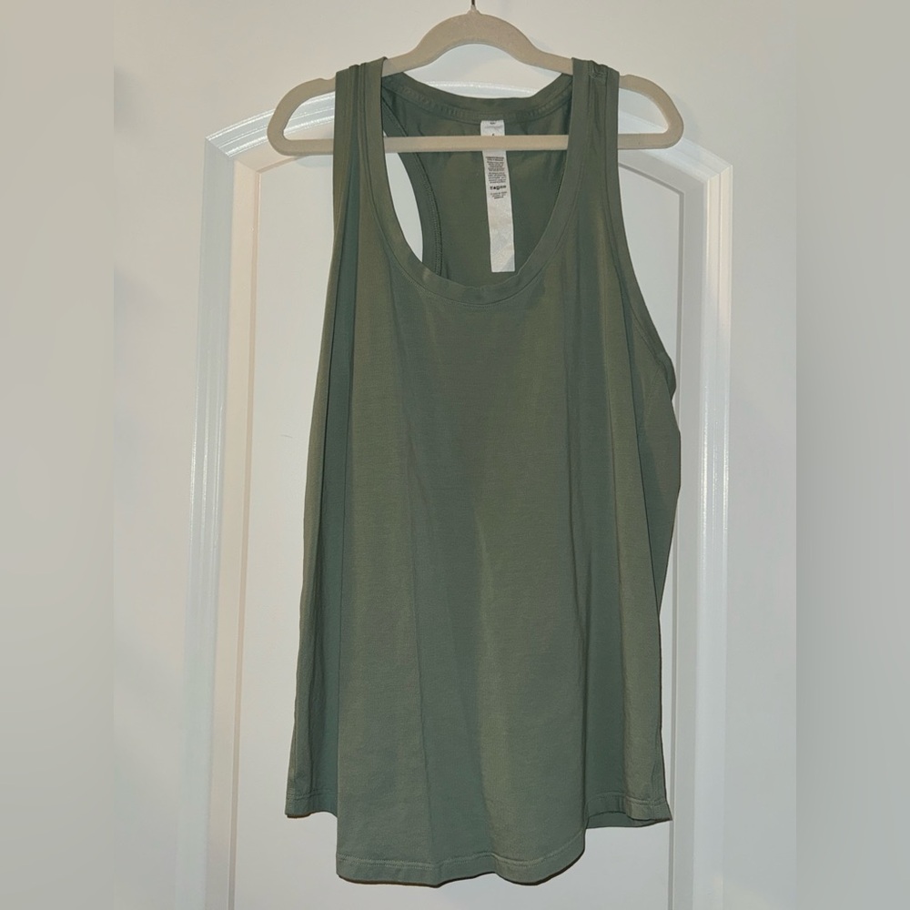 Women's lululemon Green Tank Top